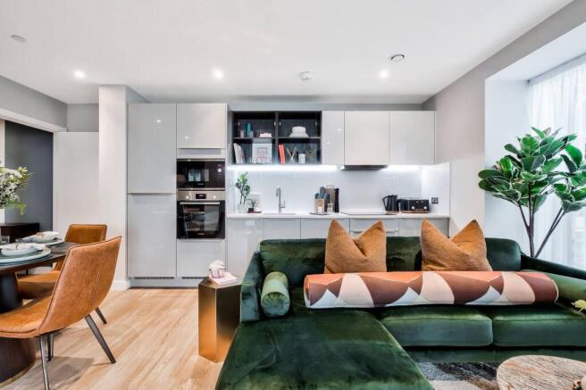 1 2-bed Royal Albert Wharf-3